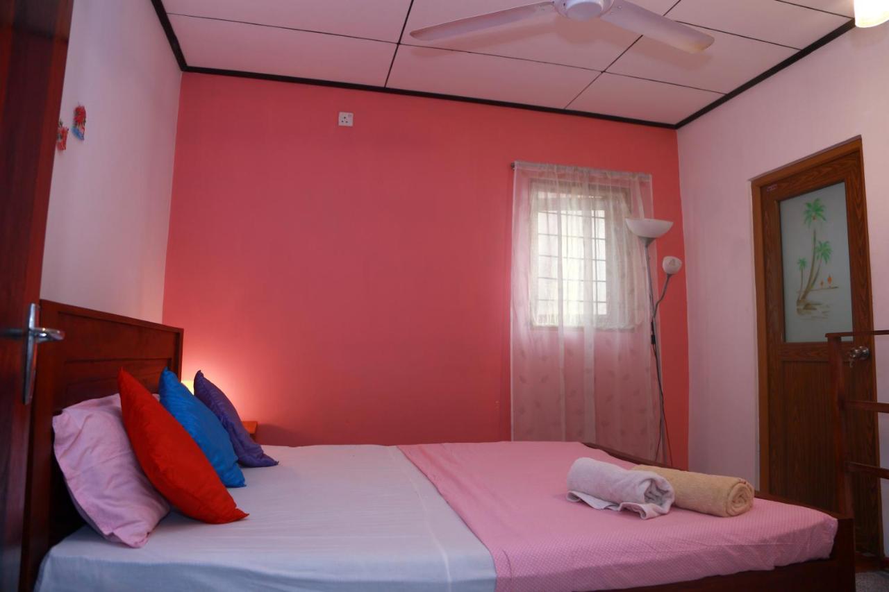 Sea Shine Beach Resort Мірісса Екстер'єр фото