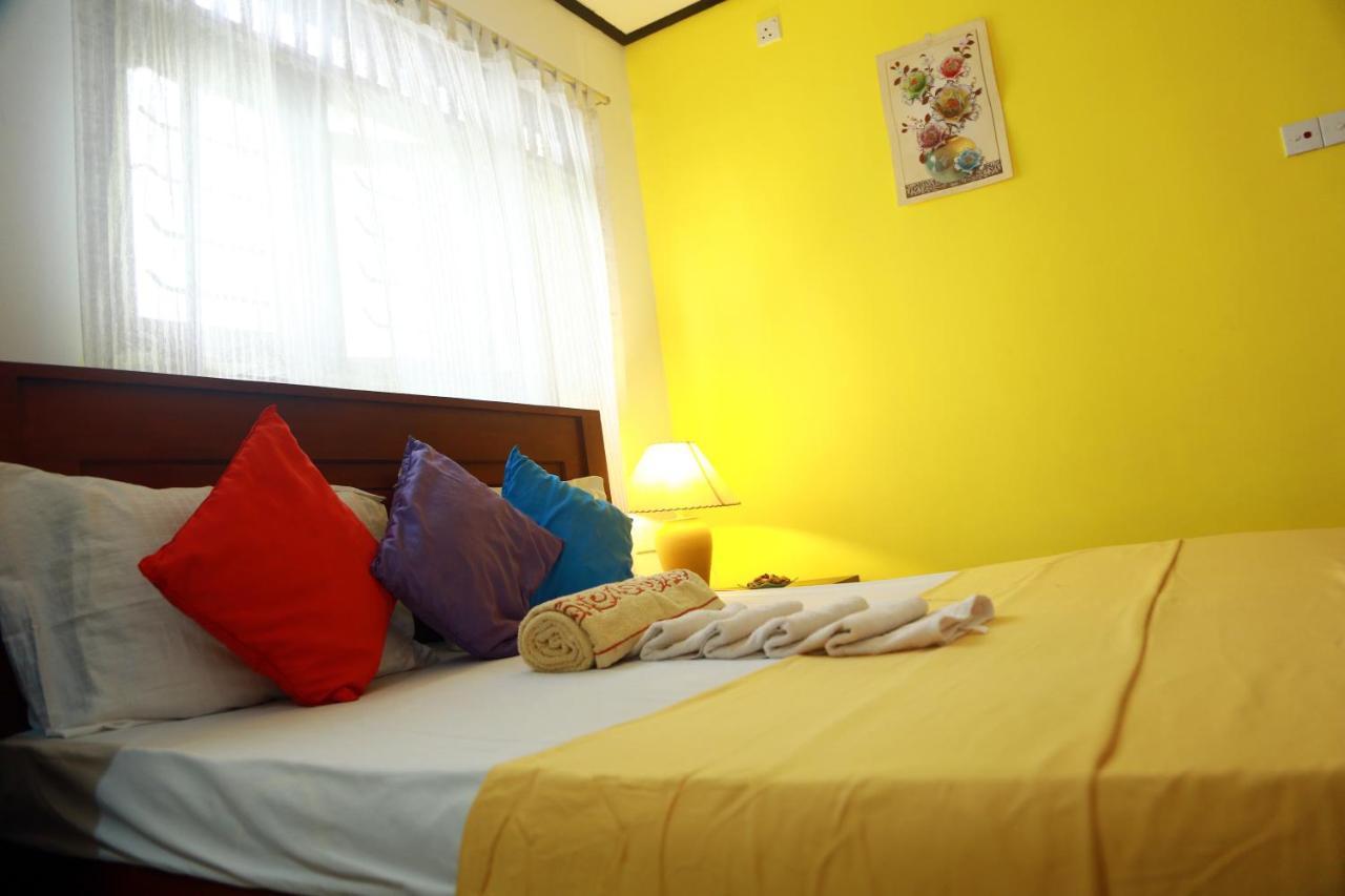 Sea Shine Beach Resort Мірісса Екстер'єр фото