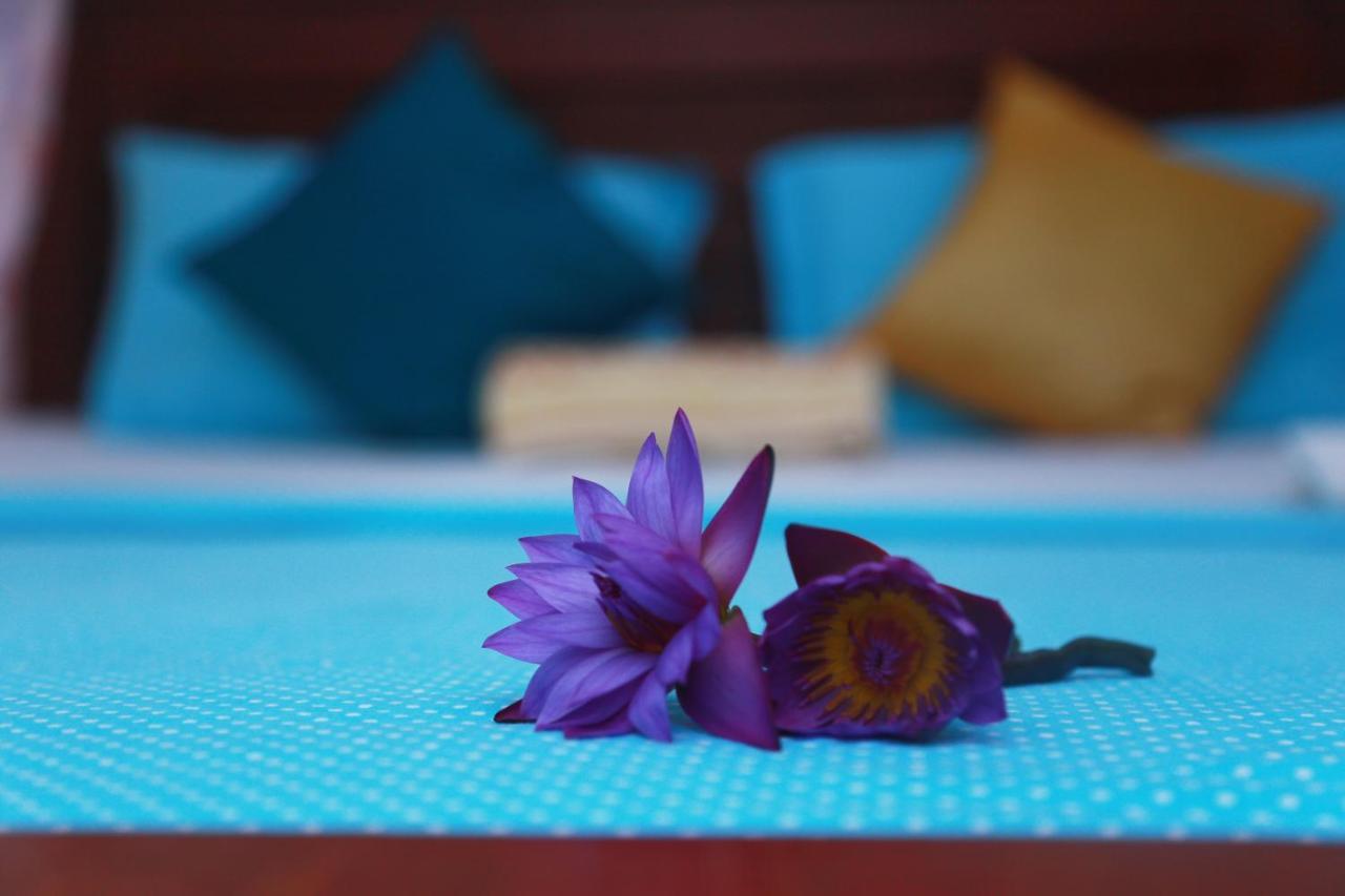 Sea Shine Beach Resort Мірісса Екстер'єр фото